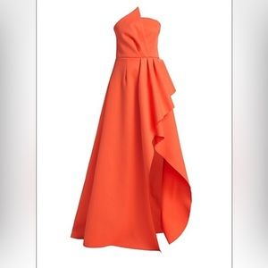 Elliatt Wynry Strapless Gown Size Medium NWT